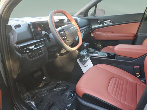 New 2026 Kia Sportage SX FWD image 22