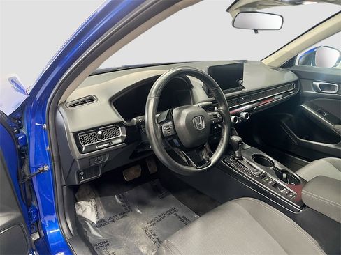 Used 2024 Honda Civic EX image 9