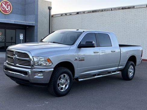 Used 2017 RAM 2500 Big Horn image 8