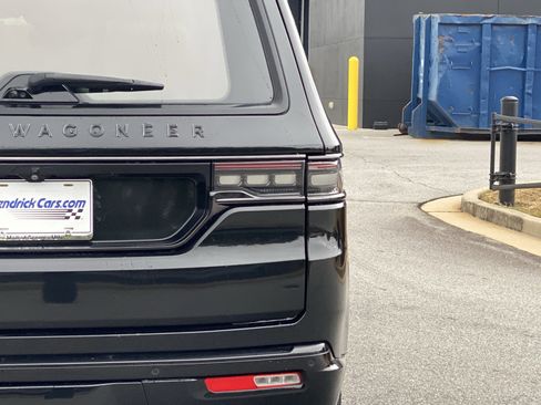 Used 2022 Jeep Grand Wagoneer Series II image 21