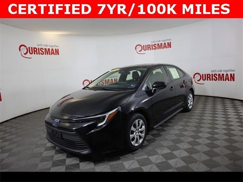 Used 2024 Toyota Corolla LE image 2