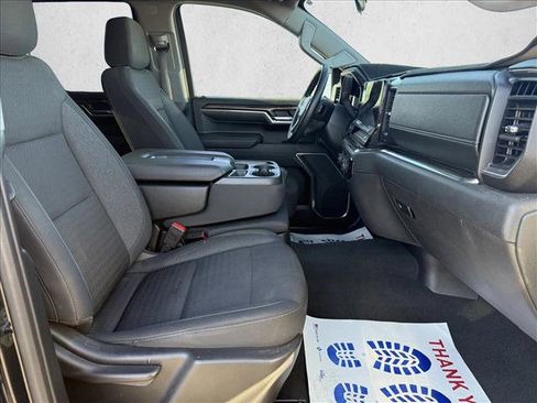 Used 2023 Chevrolet Silverado 1500 LT image 11