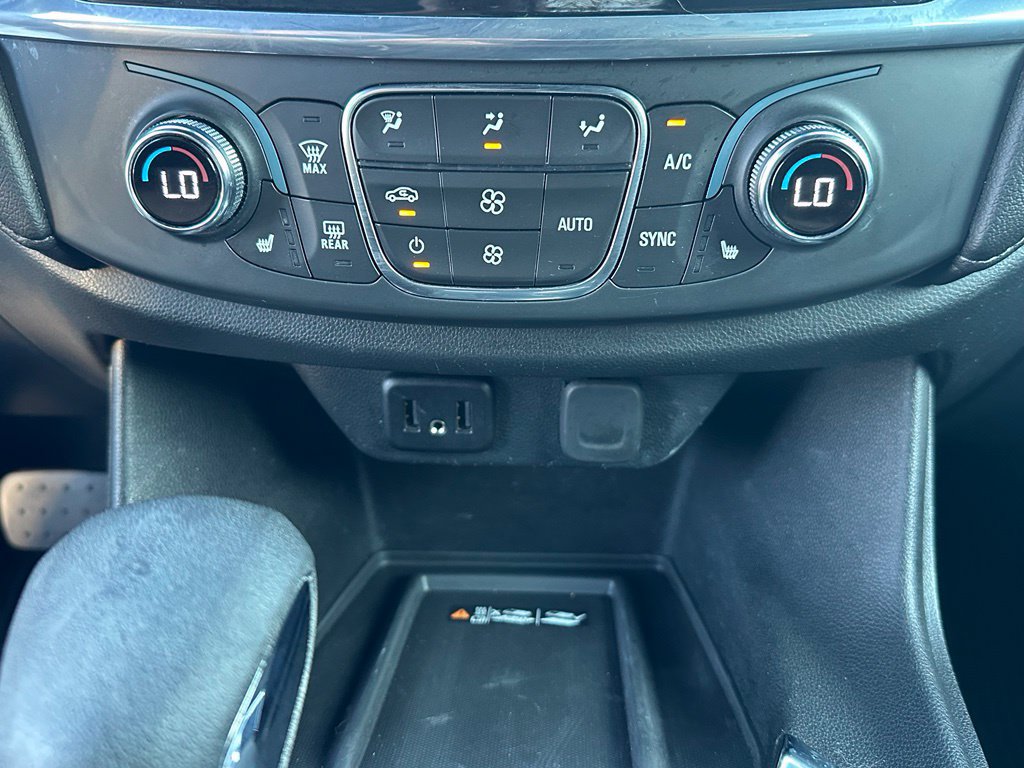 Certified 2022 Chevrolet Traverse LT AWD/4WD image 40