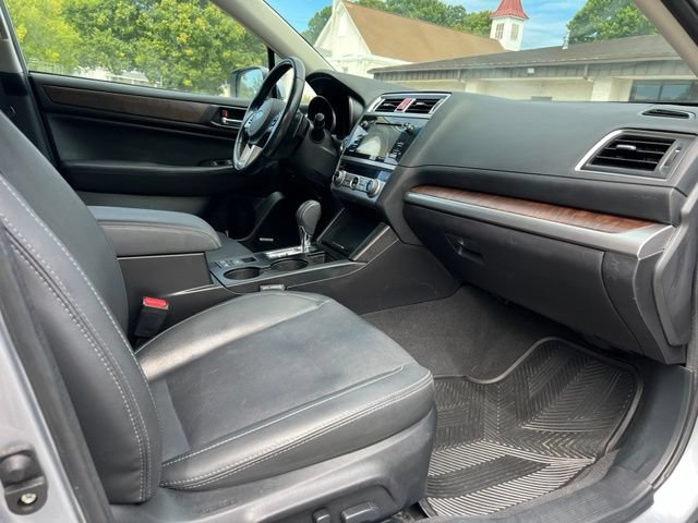 Used 2016 Subaru Outback 3.6R Limited AWD/4WD image 20