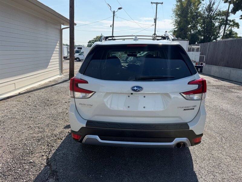 Used 2021 Subaru Forester Touring w/ Popular Package #2 AWD/4WD image 9