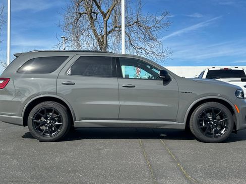 New 2026 Dodge Durango GT image 3