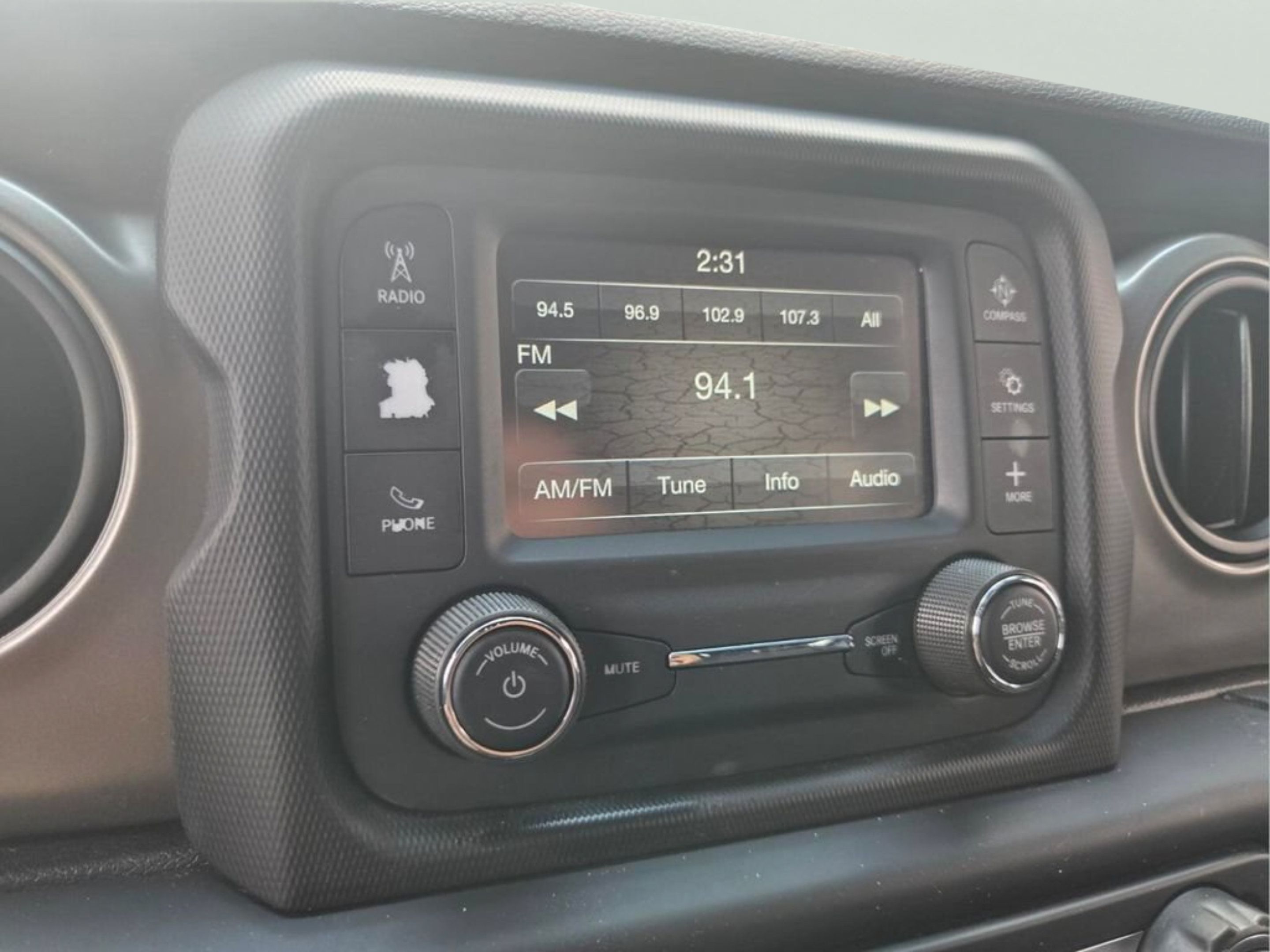 Used 2019 Jeep Wrangler Sport AWD/4WD image 21