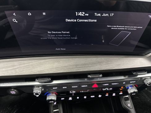 Used 2024 Kia Telluride SX X-Line image 30