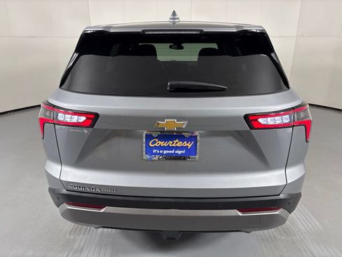 Used 2025 Chevrolet Equinox LT AWD/4WD image 7