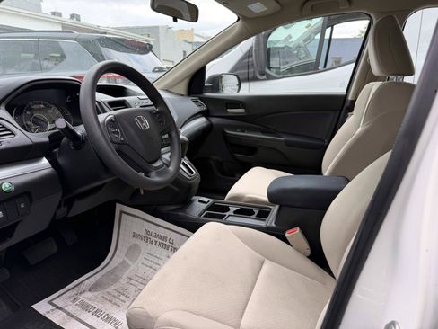 Used 2015 Honda CR-V LX image 17