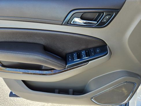 Used 2018 Chevrolet Suburban LS w/ Max Trailering Package image 11