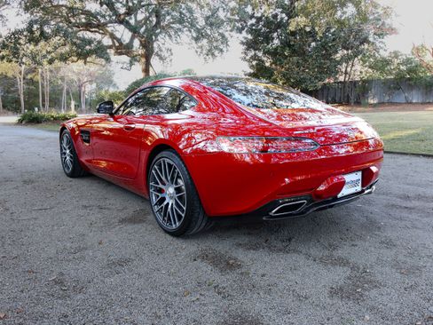 Used 2018 Mercedes-Benz AMG GT S image 9
