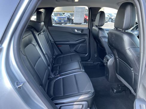 Used 2024 Ford Escape Platinum image 43