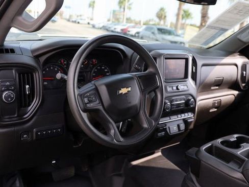 Certified 2022 Chevrolet Silverado 2500 W/T w/ WT Convenience Package image 11