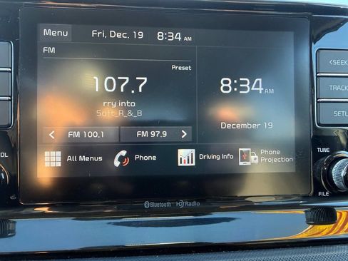 Used 2021 Kia Seltos S image 18