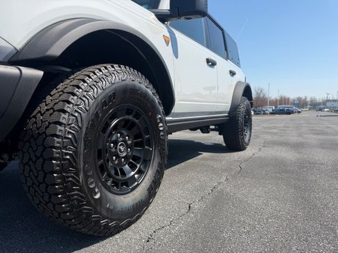 New 2026 Ford Bronco Badlands image 20