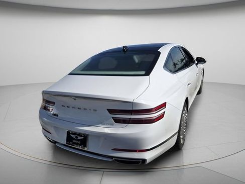 Certified 2022 Genesis G80 2.5T image 6