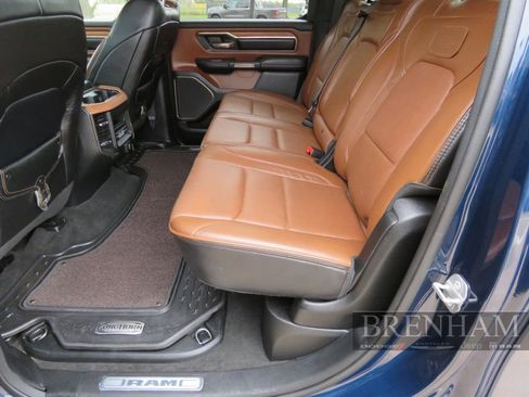 Used 2022 RAM 1500 Limited AWD/4WD image 18