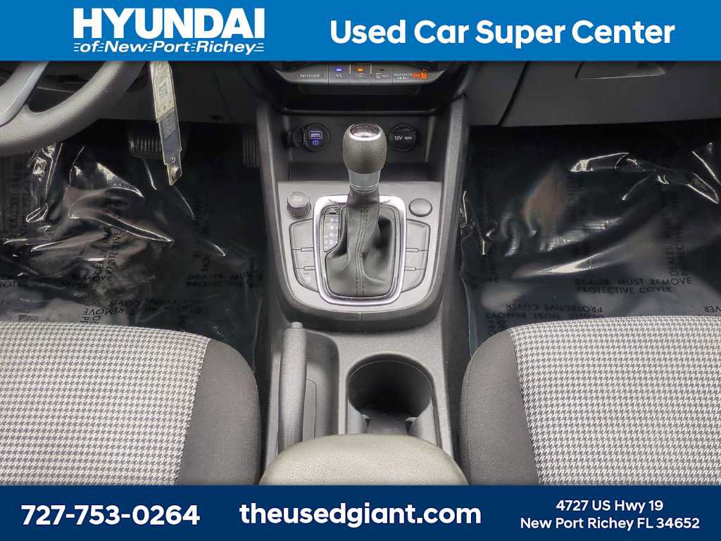 Certified 2022 Hyundai Kona SE FWD image 19