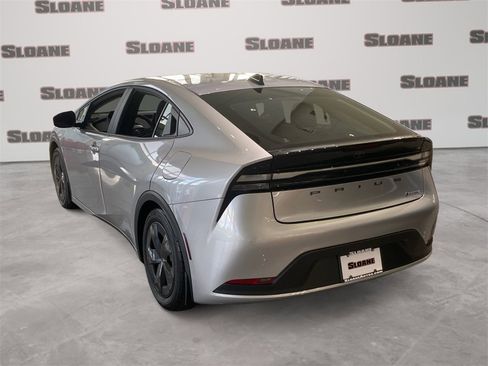 New 2026 Toyota Prius Plug-In Hybrid image 3