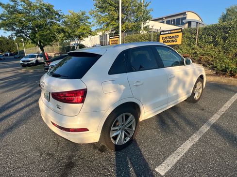 Used 2017 Audi Q3 2.0T Premium AWD/4WD image 10