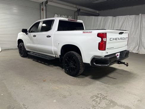 Used 2021 Chevrolet Silverado 1500 Custom Trail Boss AWD/4WD image 5