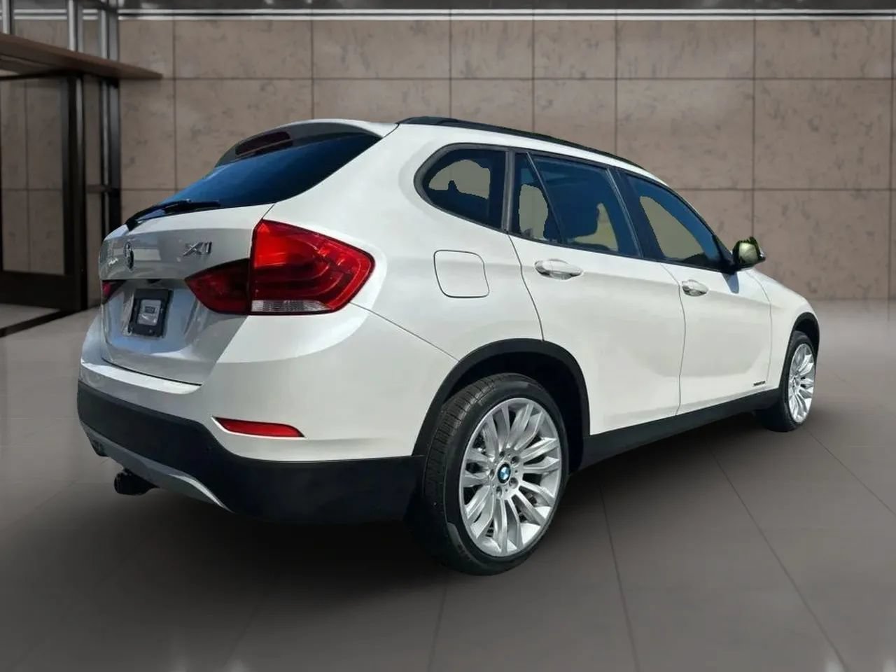 Used 2013 BMW X1 xDrive28i AWD/4WD image 4