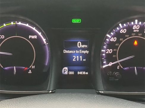 Used 2018 Toyota Avalon Limited image 27