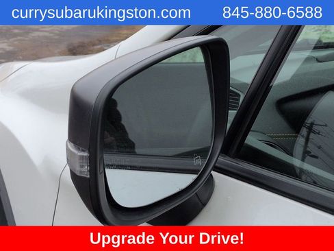 Used 2021 Subaru Crosstrek 2.5i Sport w/ Moonroof Package image 11