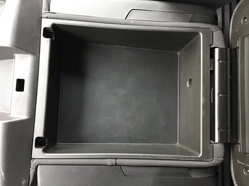 Used 2023 Chevrolet Silverado 1500 Custom image 38