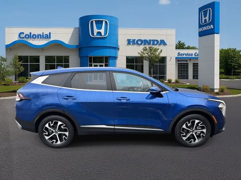 Used 2023 Kia Sportage EX image 8