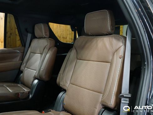 Used 2023 Chevrolet Tahoe High Country AWD/4WD image 31