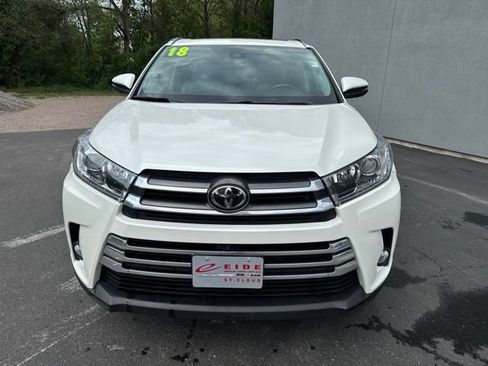Used 2018 Toyota Highlander Limited Platinum AWD/4WD image 6