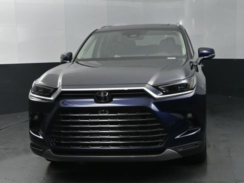 Used 2025 Toyota Grand Highlander AWD Hybrid image 8