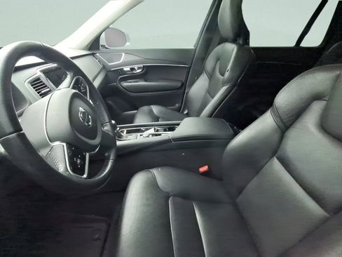 Used 2020 Volvo XC90 T6 Momentum AWD/4WD image 10