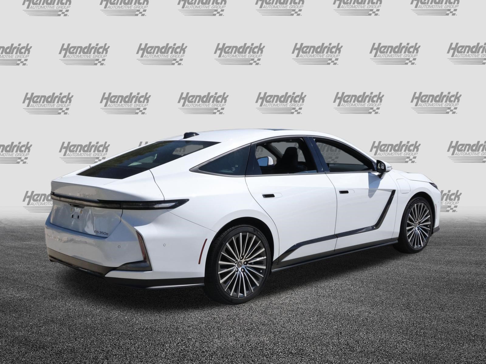 New 2026 Lexus ES 350e w/ Accessory Package (K3) FWD image 9