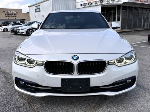 Used 2018 BMW 330i Sedan RWD image 2