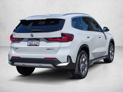Used 2025 BMW X1 xDrive28i w/ Convenience Package AWD/4WD image 5