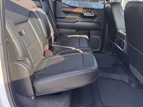 Used 2022 GMC Sierra 1500 Denali w/ Denali Reserve Package image 16