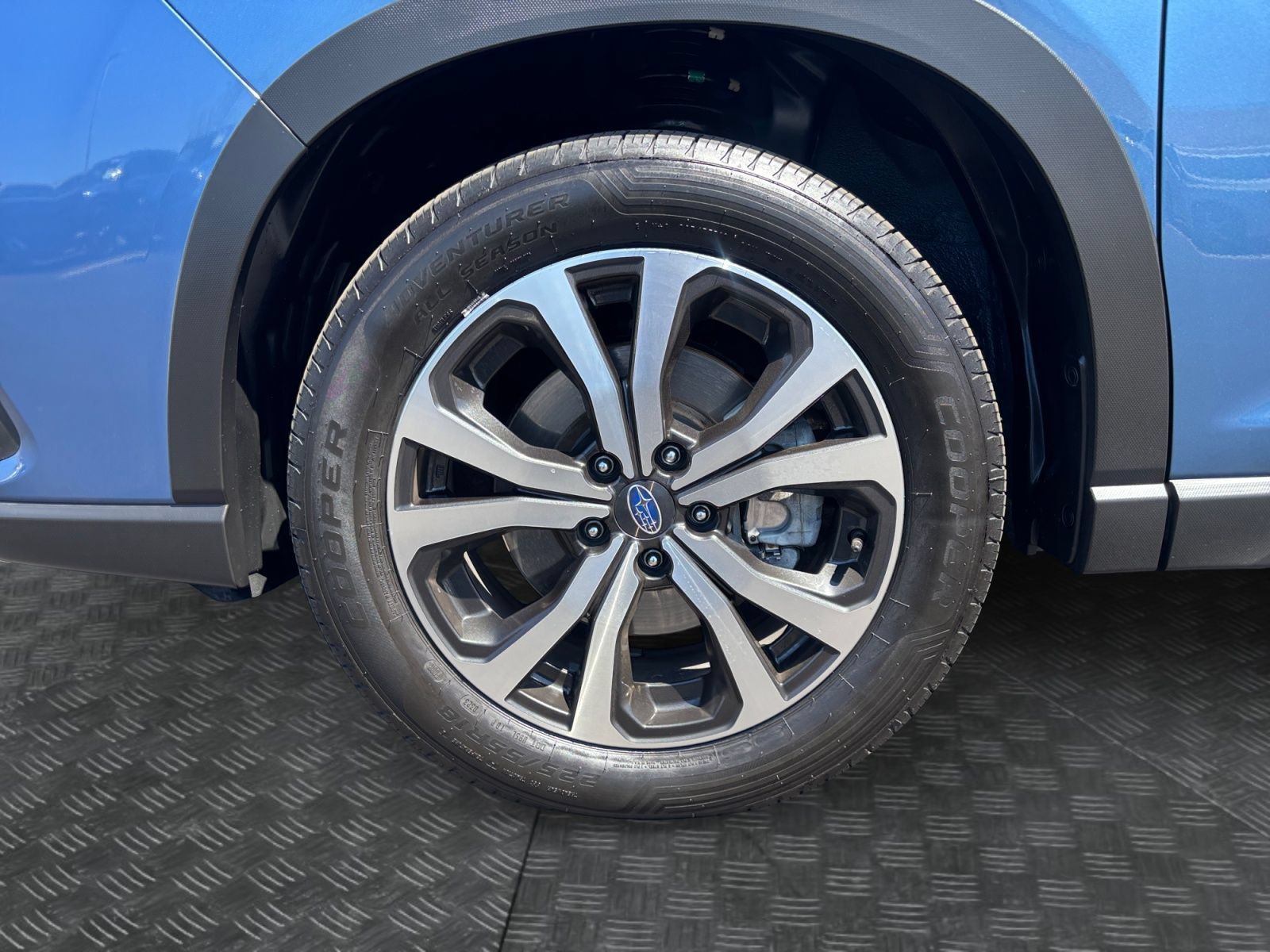 Used 2023 Subaru Forester Limited AWD/4WD image 9