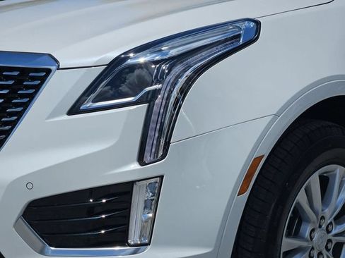 Certified 2026 Cadillac XT5 Luxury AWD/4WD image 9