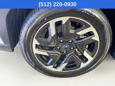 Certified 2025 Subaru Forester Limited image 41