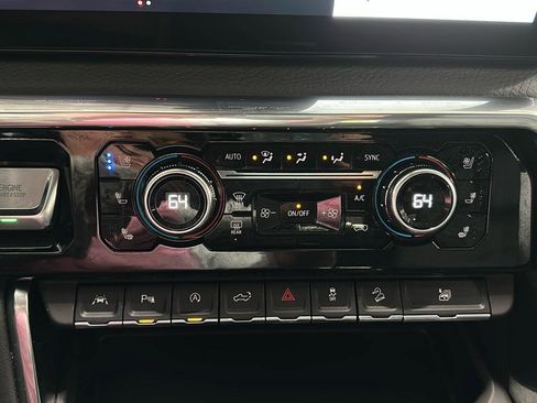 Used 2024 GMC Sierra 1500 Denali w/ Denali Reserve Package image 28