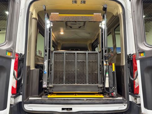 Used 2015 Ford Transit 250 148 Medium Roof image 41