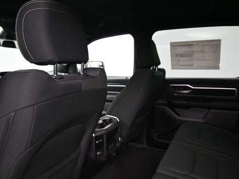 New 2026 RAM 1500 4x4 Crew Cab image 2