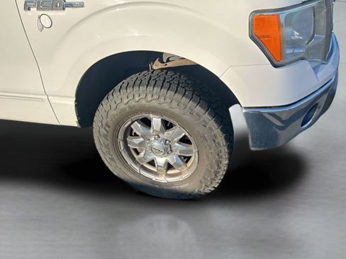 Used 2014 Ford F150 XLT w/ Equipment Group 301A Mid image 12