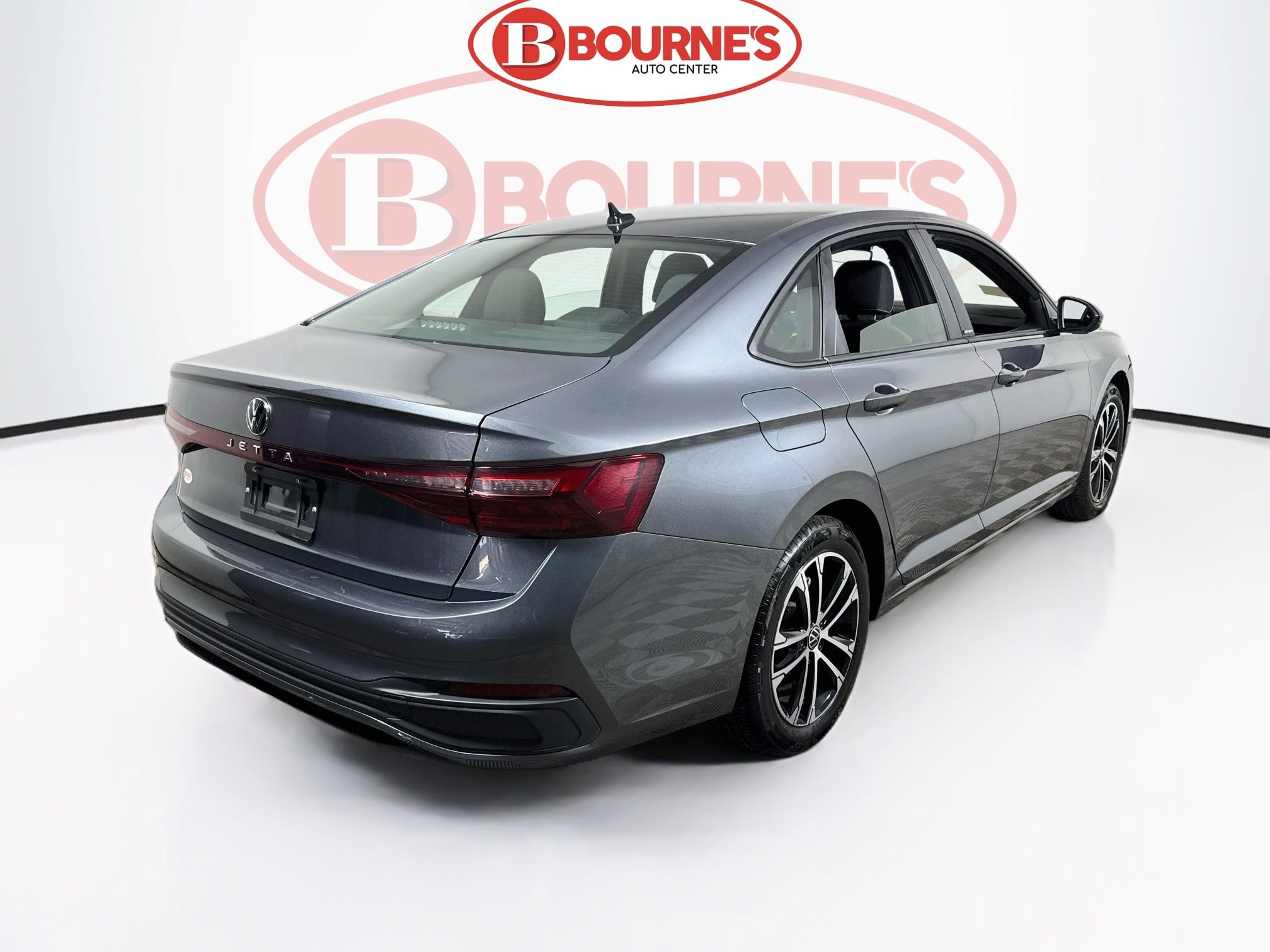 Used 2025 Volkswagen Jetta Sport FWD image 10