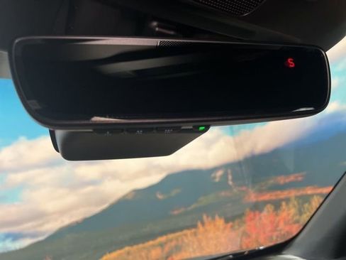 Certified 2025 Subaru Forester Limited w/ Popular Package #2 image 48