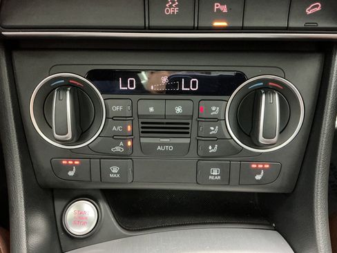 Used 2018 Audi Q3 2.0T Premium AWD/4WD image 38