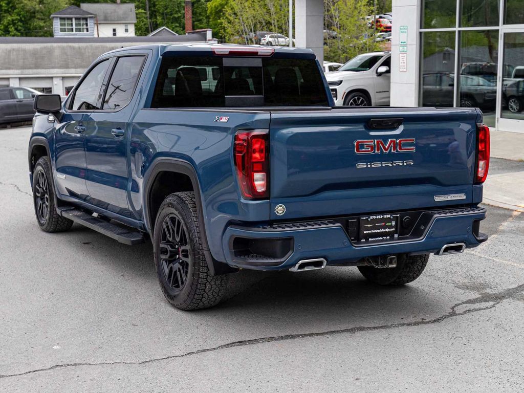 Used 2026 GMC Sierra 1500 Elevation w/ Elevation Premium Package AWD/4WD image 6